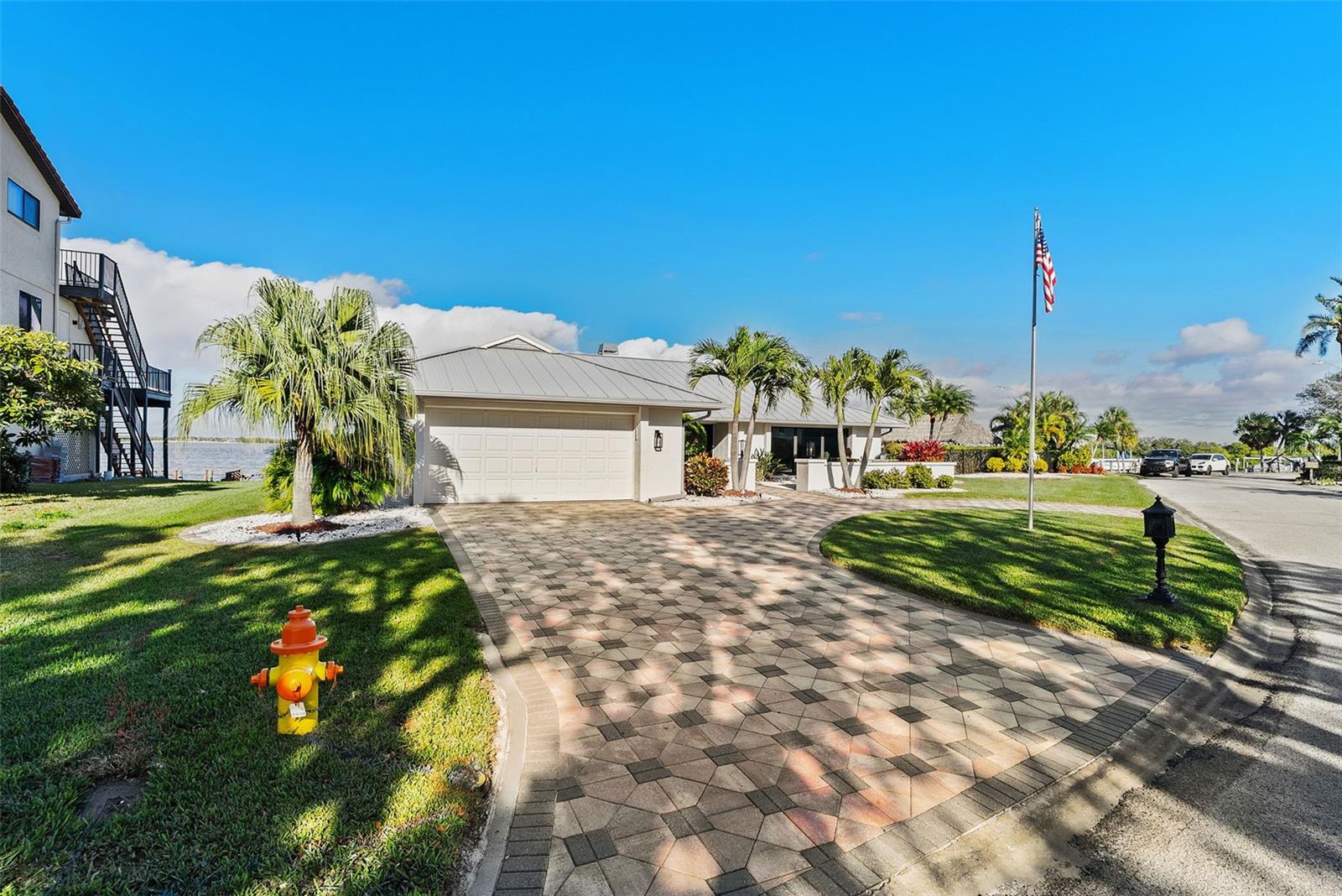 FLOR A MAR REP - Residential