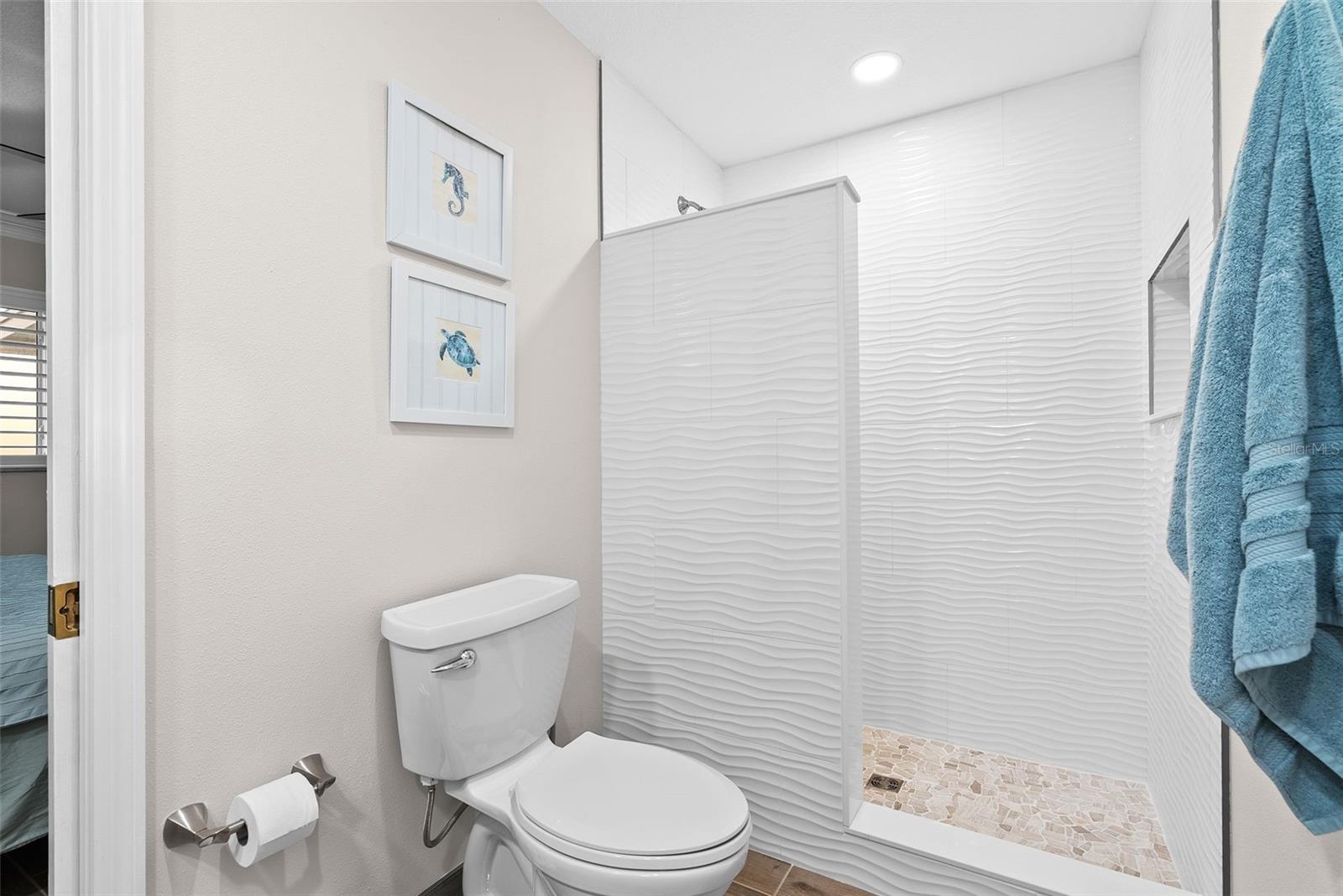 FLOR A MAR REP - Residential