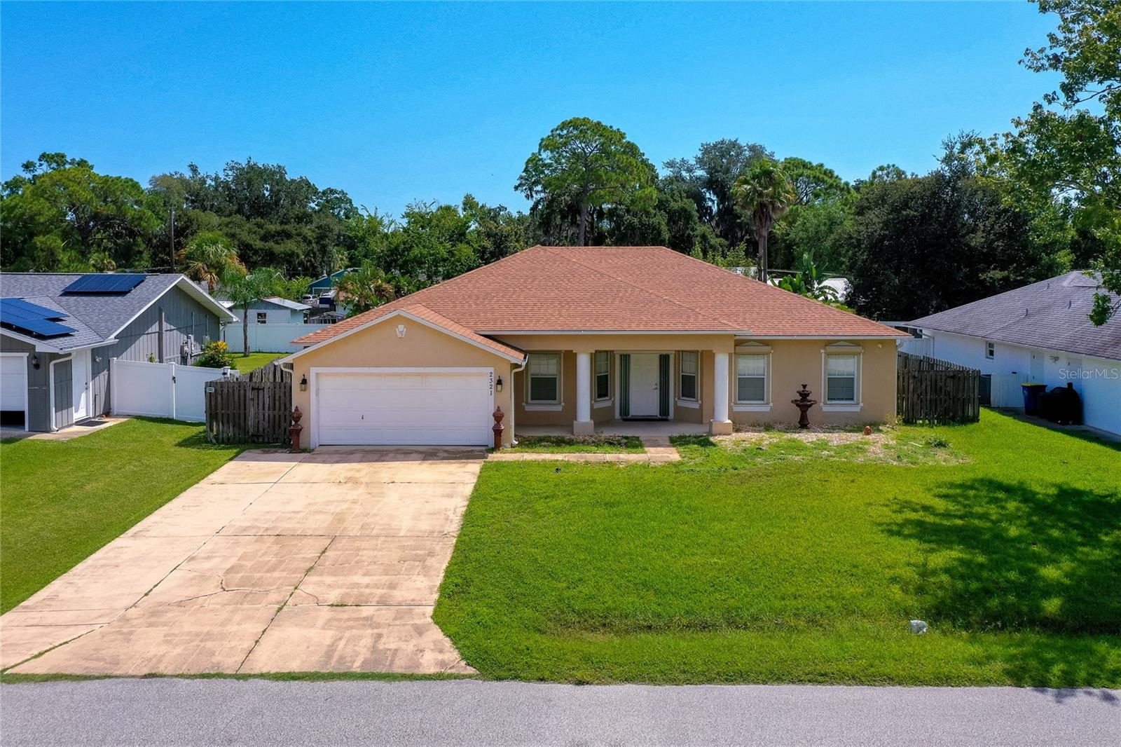 FLORIDA SHORES - Residential
