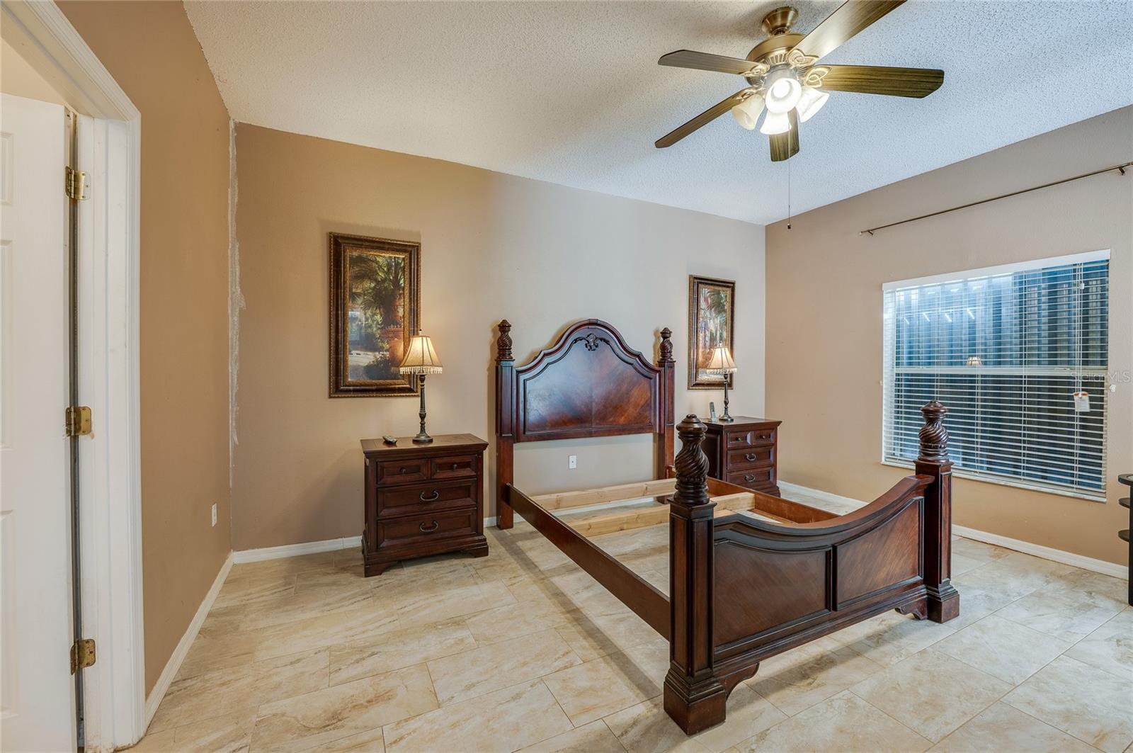 FLORIDA SHORES - Residential