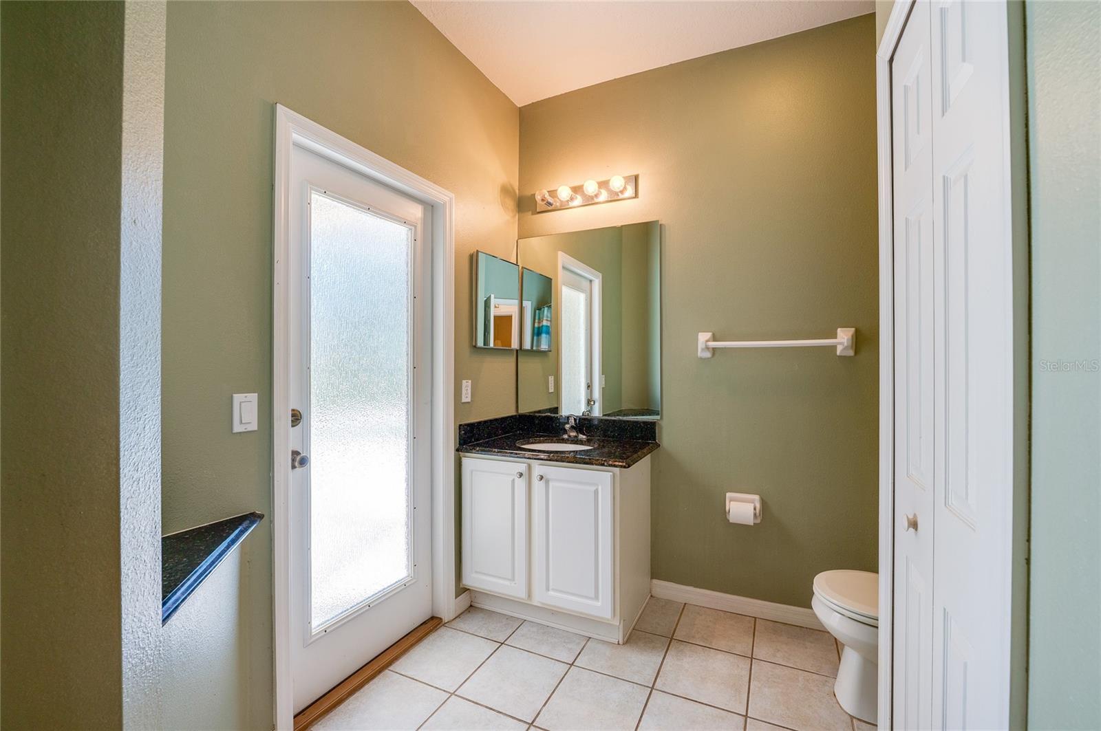 FLORIDA SHORES - Residential