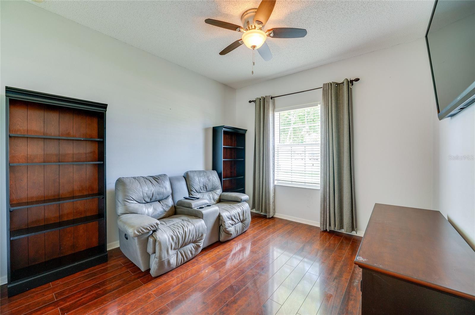 FLORIDA SHORES - Residential