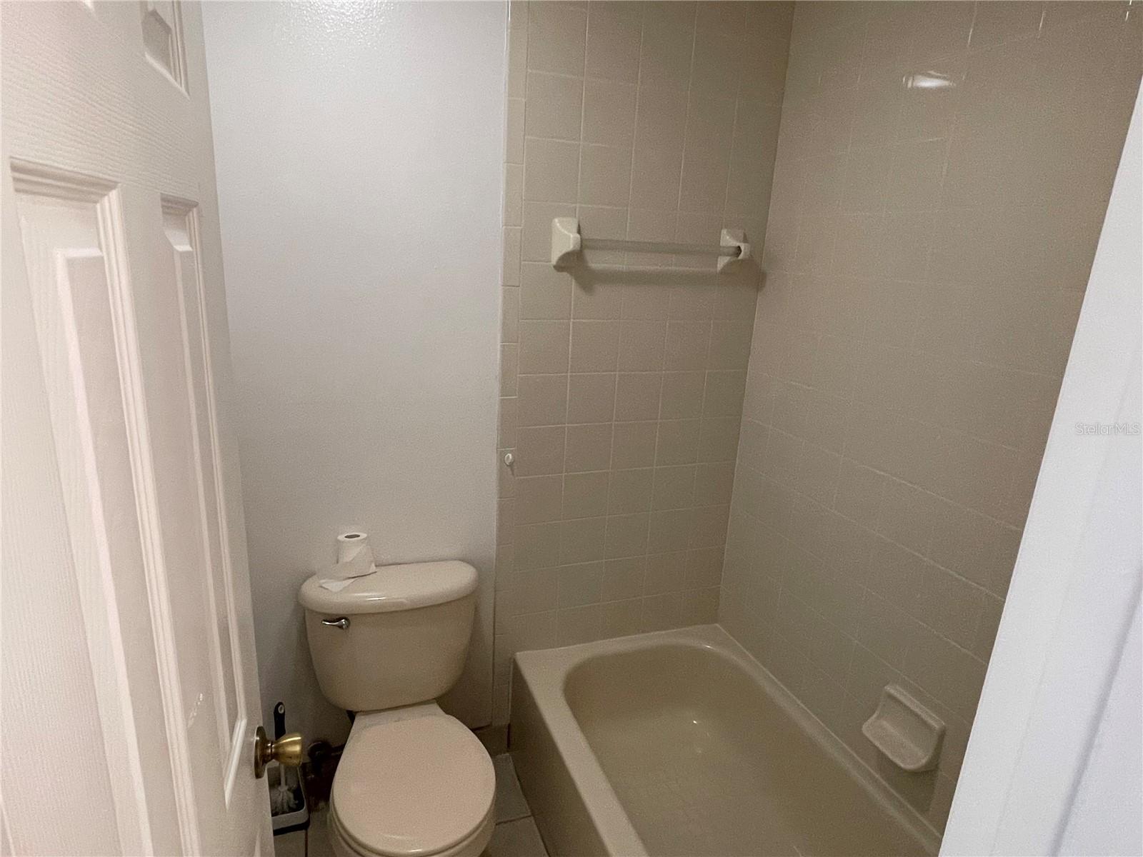 EVANS ACRES - Residential Lease