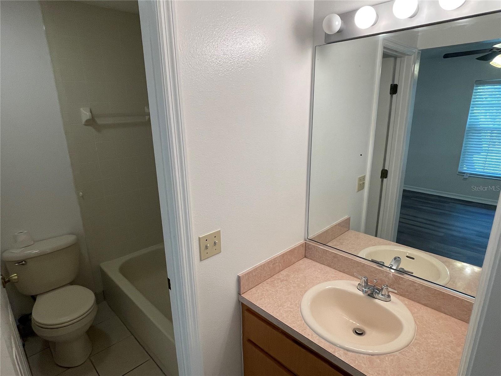 EVANS ACRES - Residential Lease