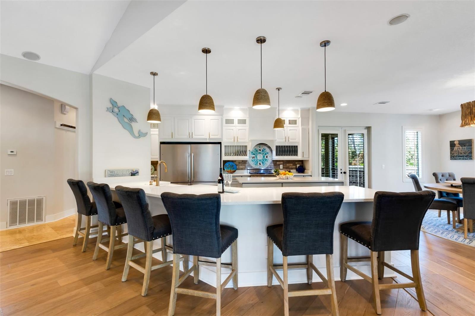 1657 BAYSHORE DRIVE
