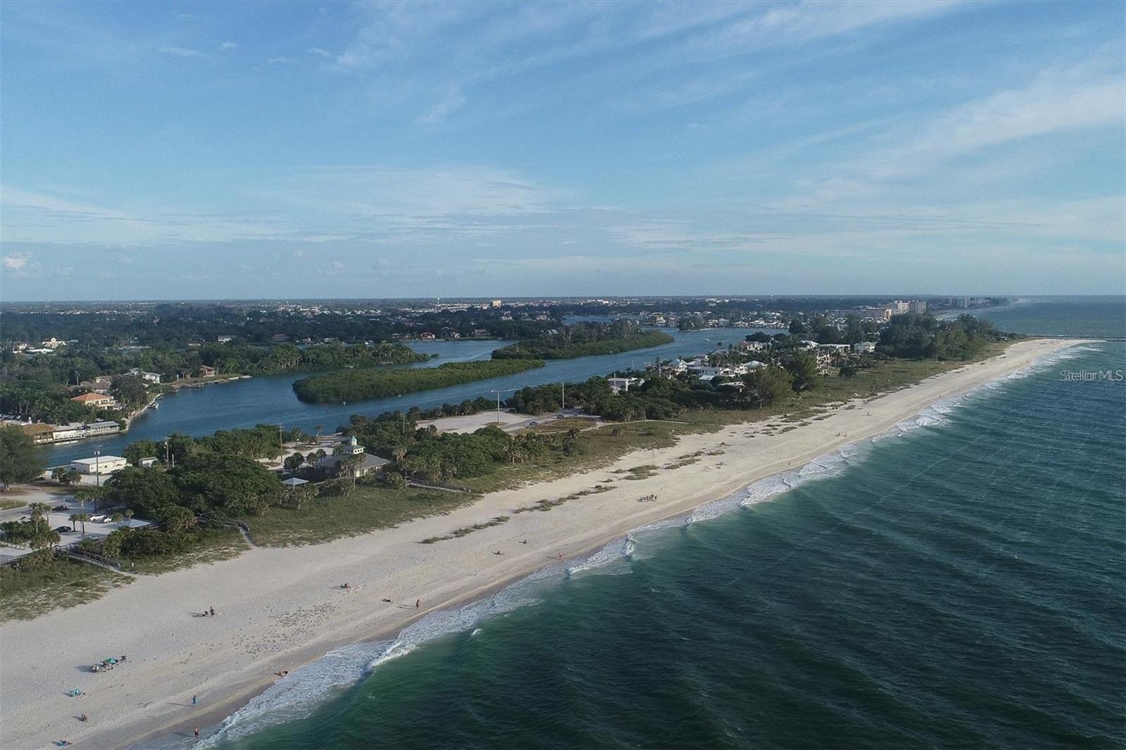 BAY STREET VILLAGE - Residential Lease
