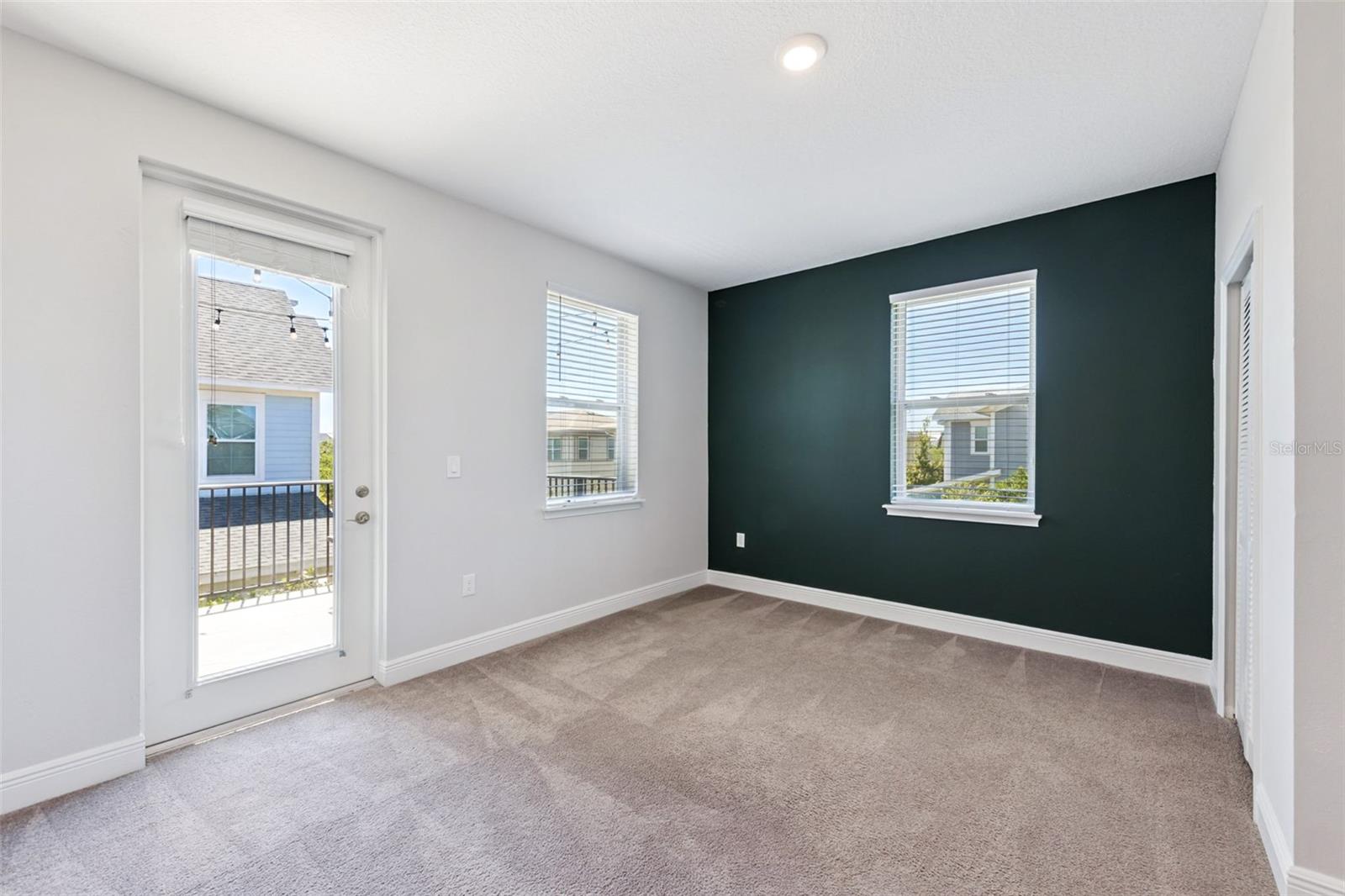 LAUREATE PARK PH 9 - Residential