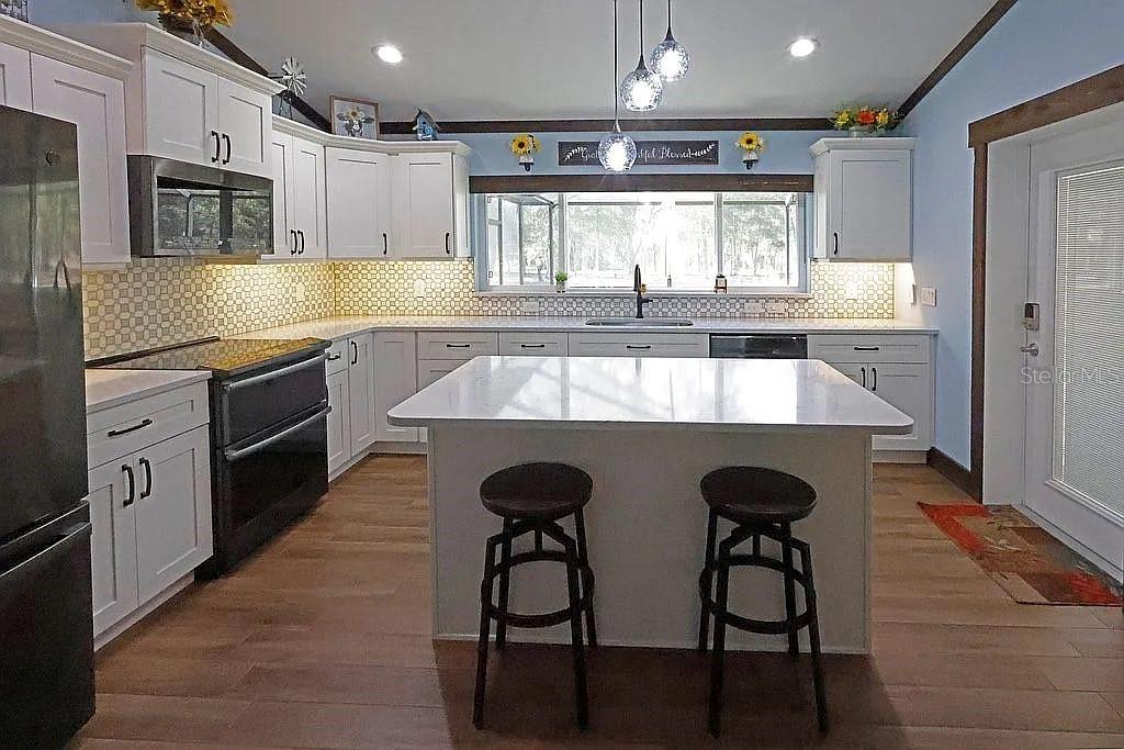 RAINBOW SPGS - Residential