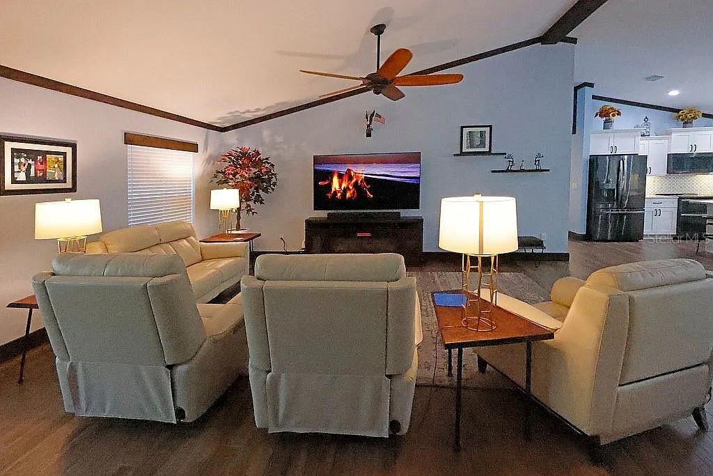 RAINBOW SPGS - Residential