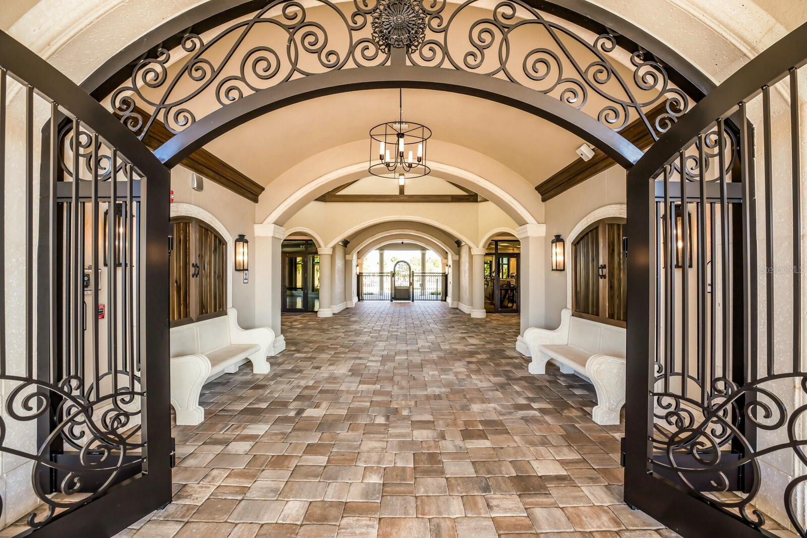 LAKEWOOD NATIONAL - Residential Lease