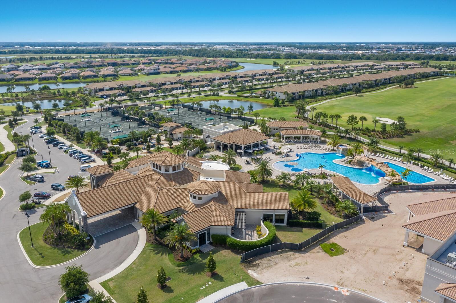 LAKEWOOD NATIONAL - Residential Lease