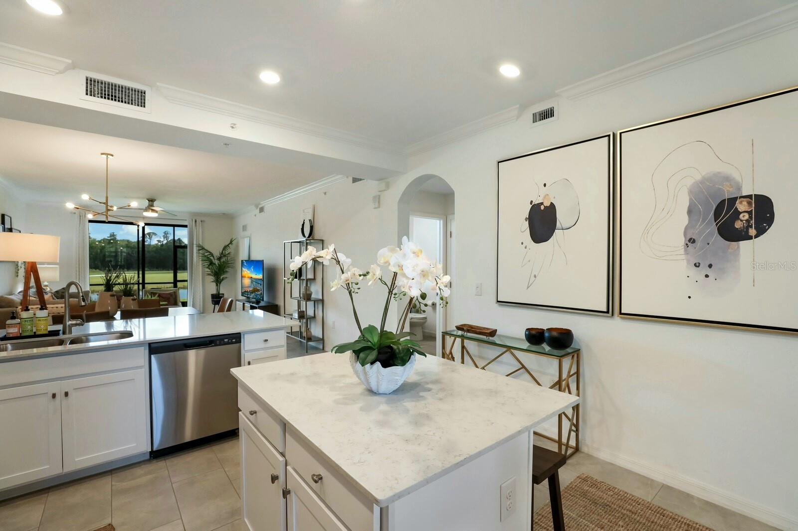 LAKEWOOD NATIONAL - Residential Lease