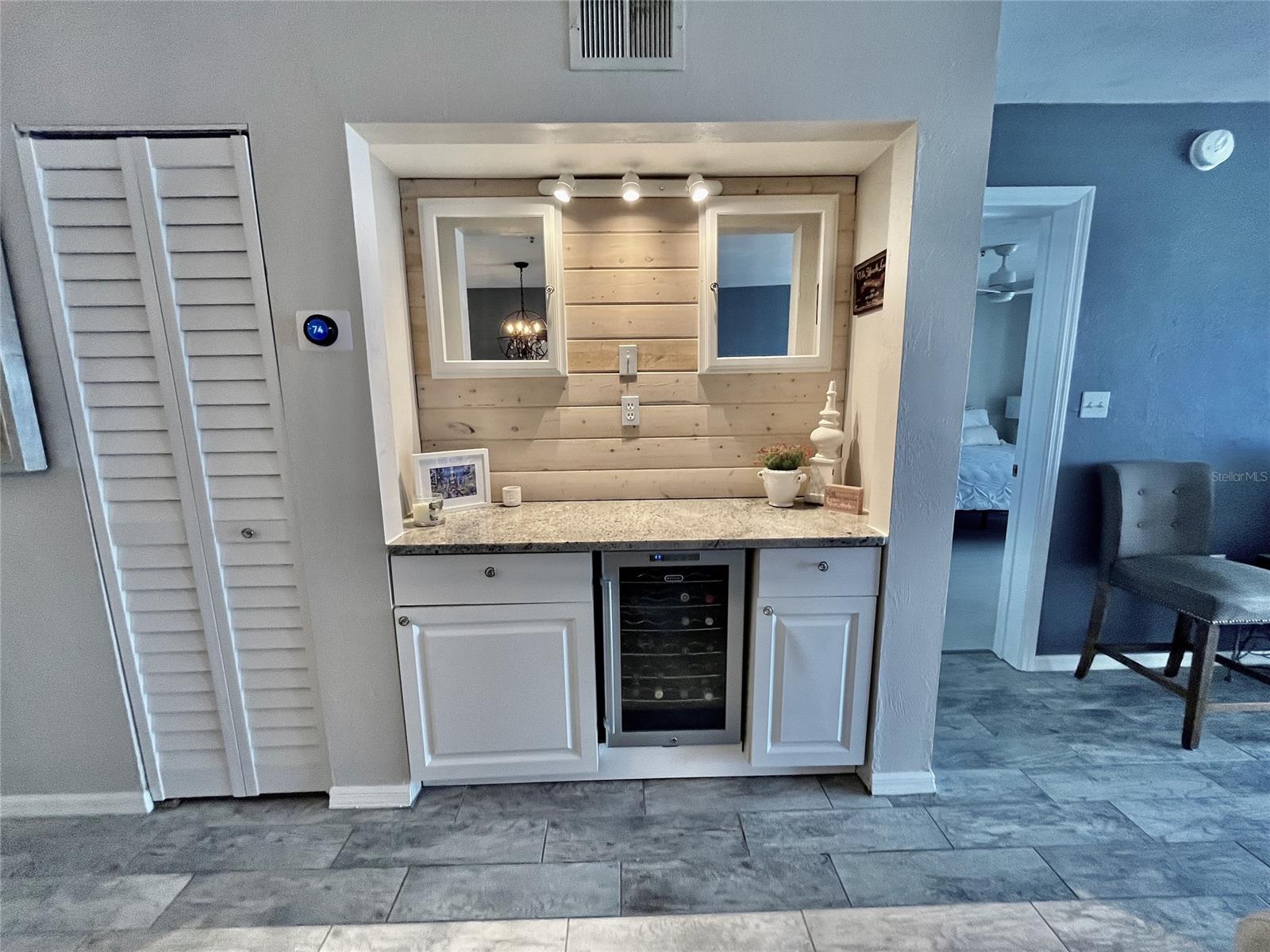 Bouchelle Island Condo - Residential