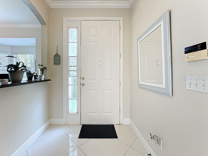573 NEUMANN VILLAGE COURT