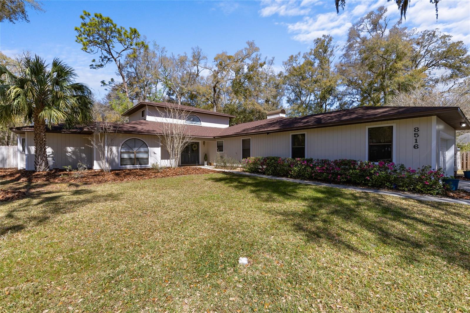 8516 SW 20TH LANE