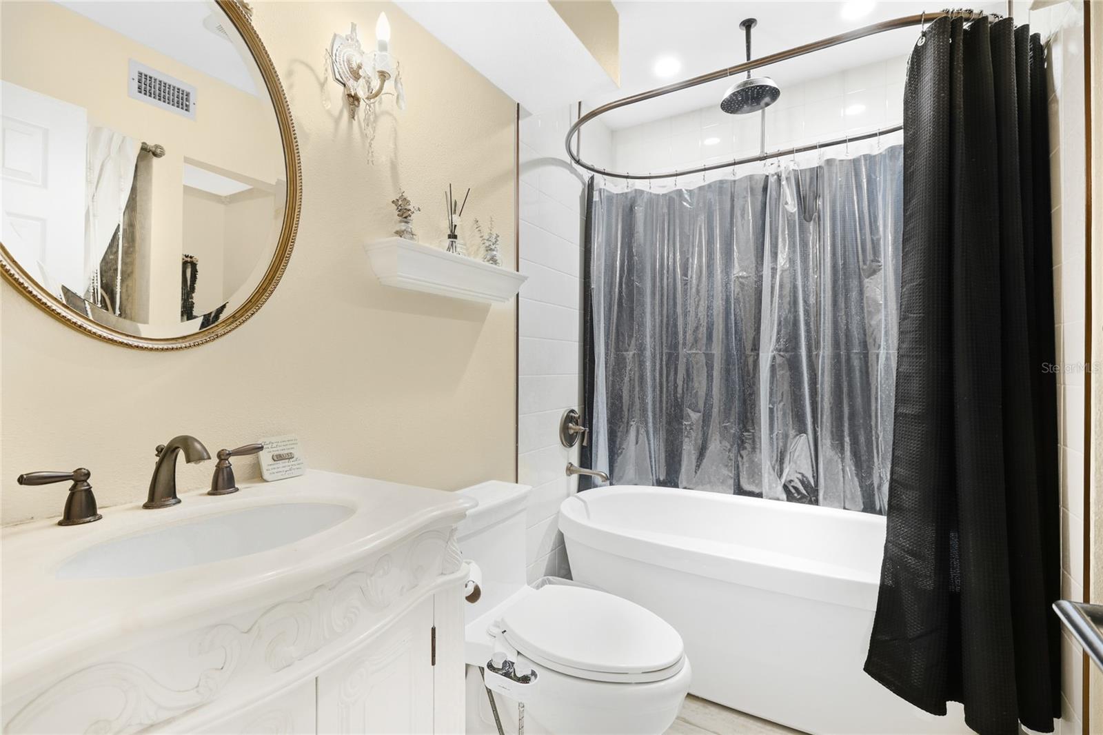 4001 BENEVA ROAD 305