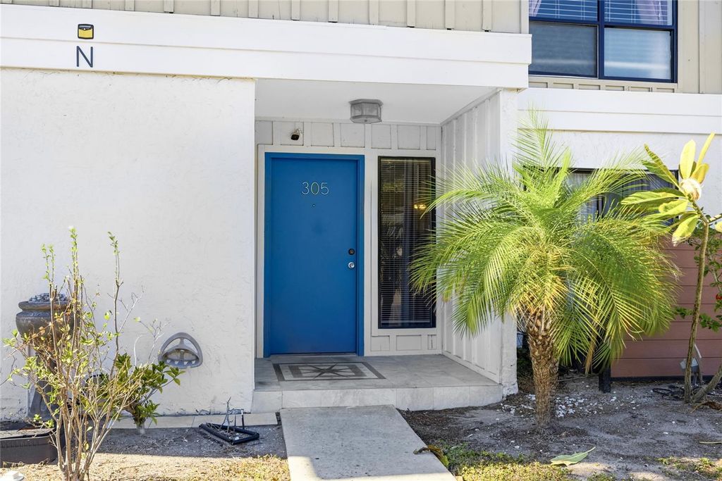 Photo of 4001 Beneva Road #305, Sarasota, FL 34233 (MLS # A4680631)