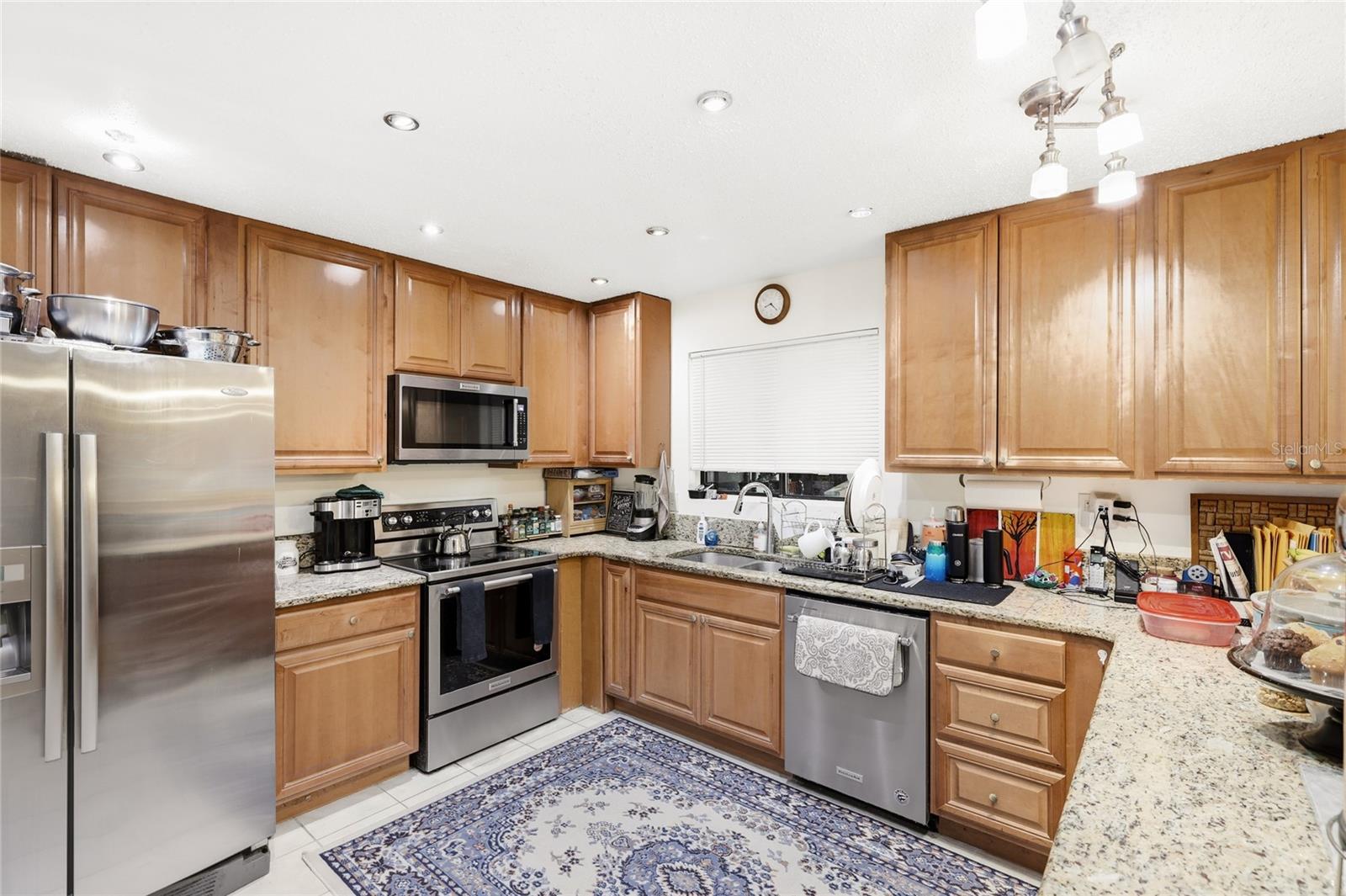 BENEVA RIDGE - Residential