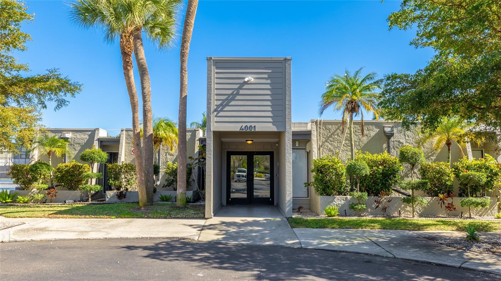 BENEVA RIDGE - Residential