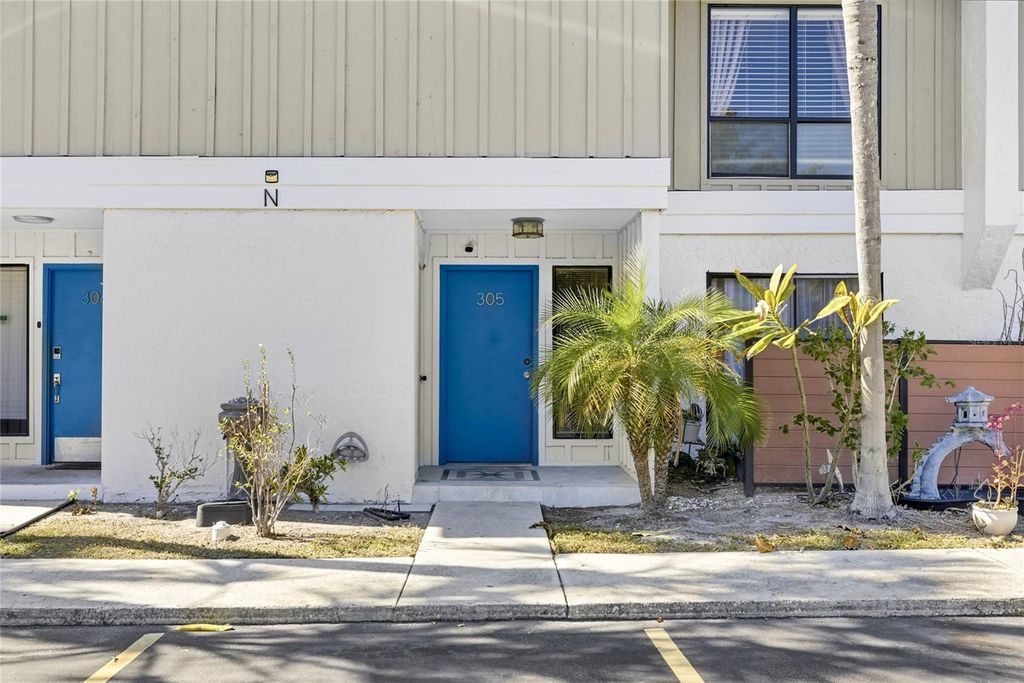 Photo of 4001 Beneva Road #305, Sarasota, FL 34233 (MLS # A4680631)