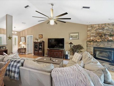 Tiny photo for 19950 SW 5th Place, Dunnellon, FL 34431 (MLS # TB8519916)