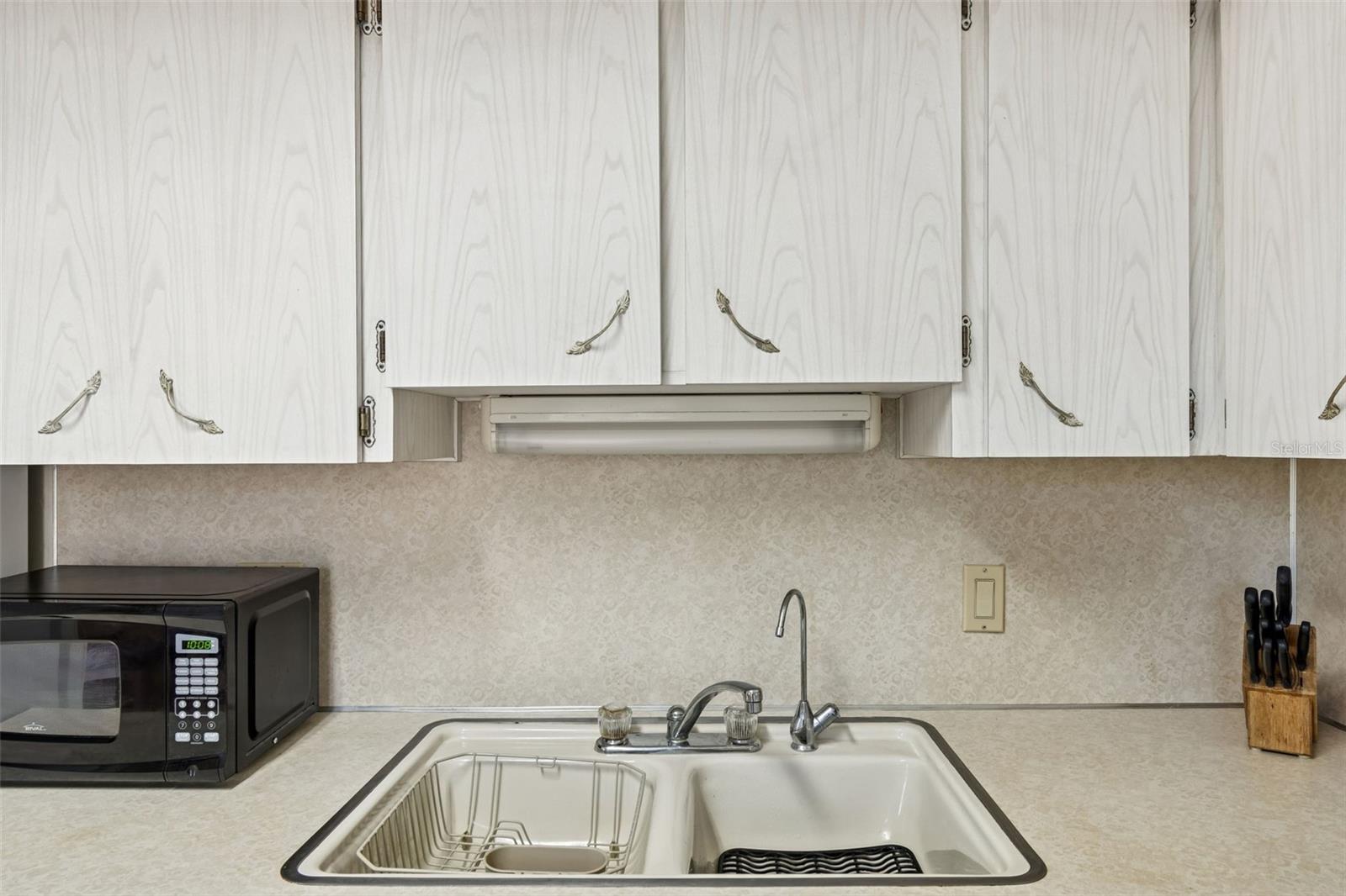 ON TOP OF THE WORLD - Residential