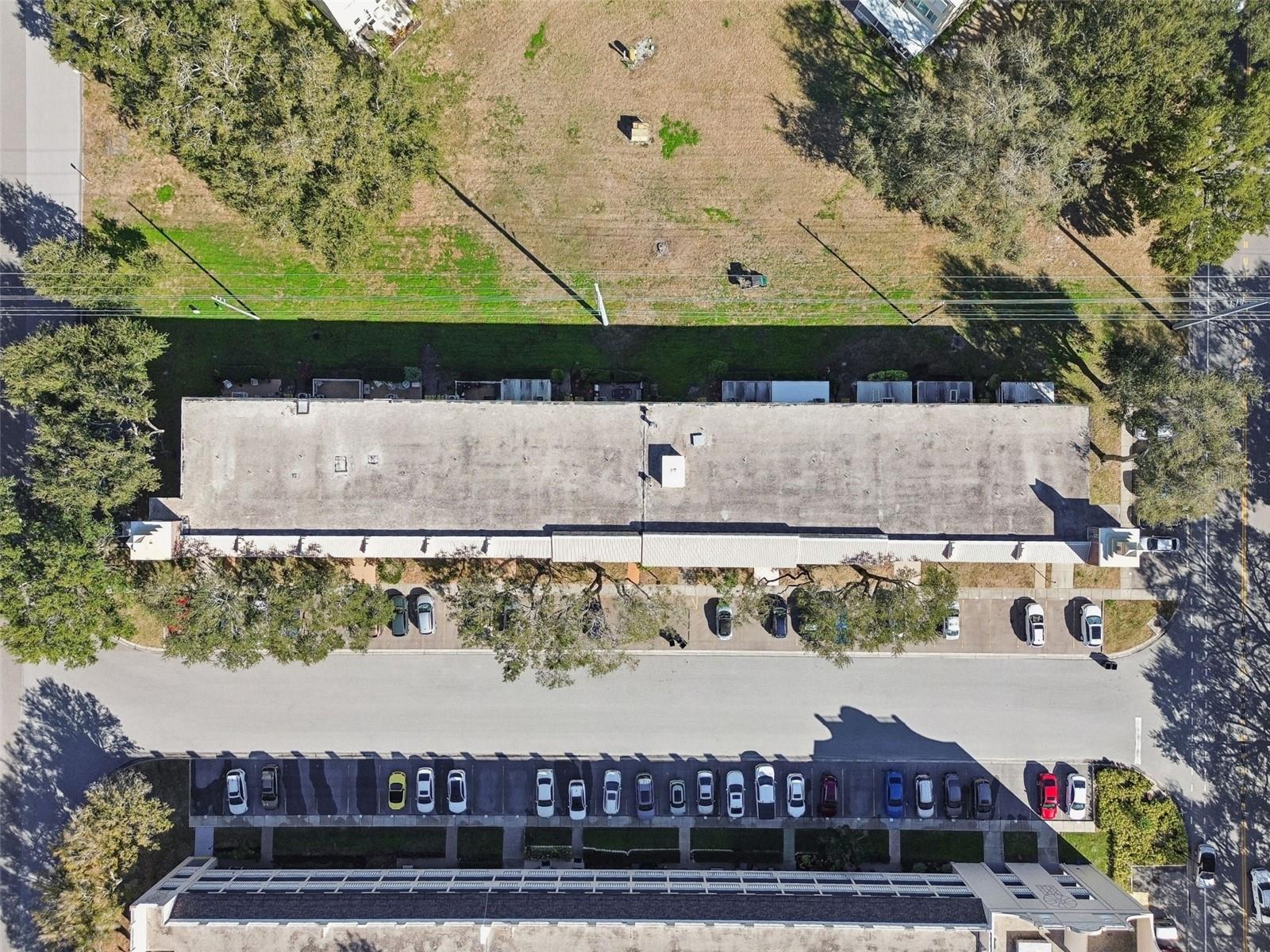 ON TOP OF THE WORLD - Residential