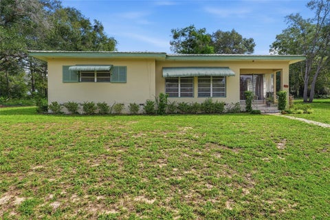 Photo of 665 SE Heron Street, Keystone Heights, FL 32656 (MLS # GC544396)