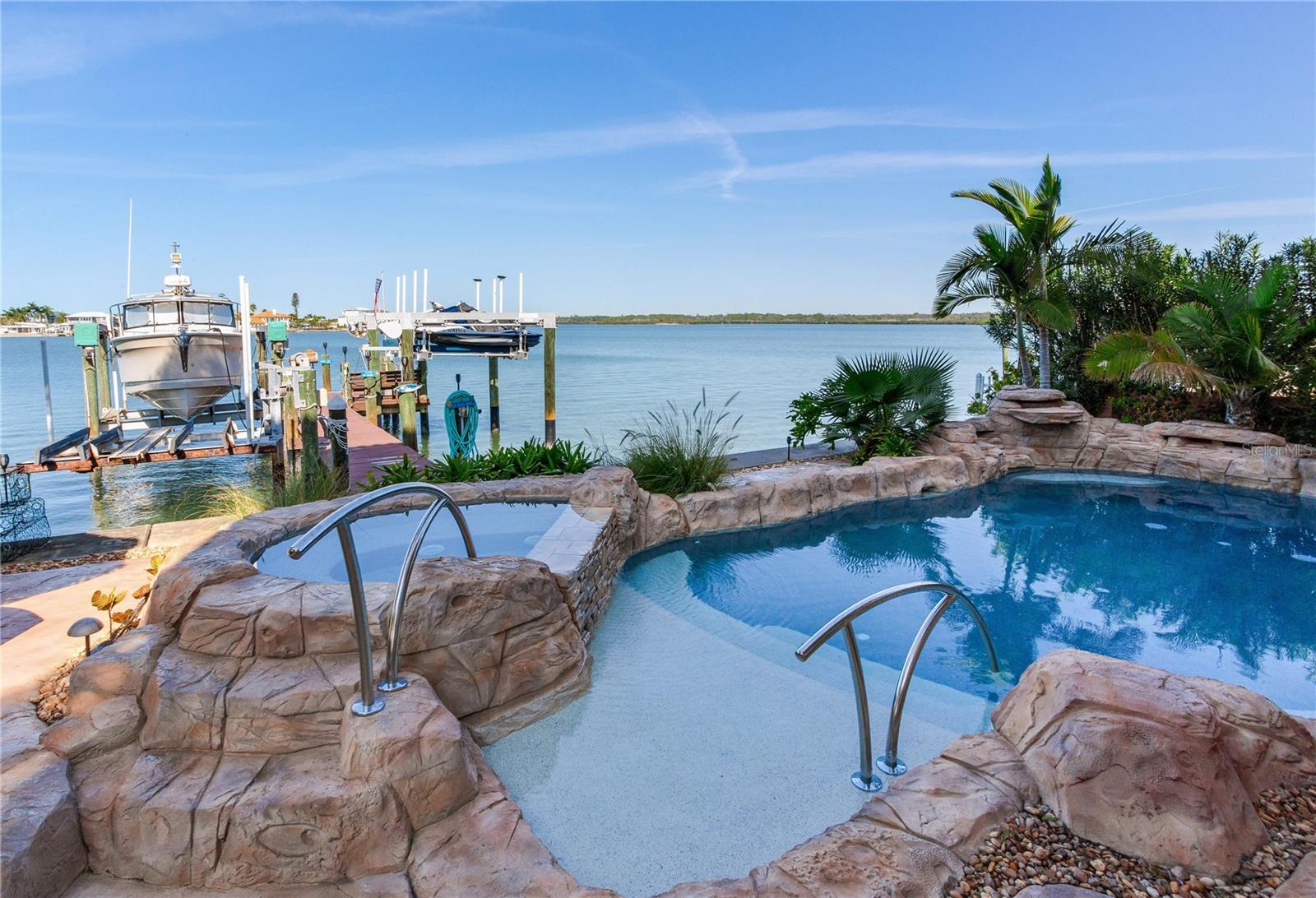 REDINGTON BEACH HOMES 5TH ADD - Residential