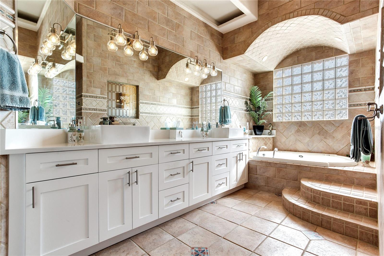 REDINGTON BEACH HOMES 5TH ADD - Residential