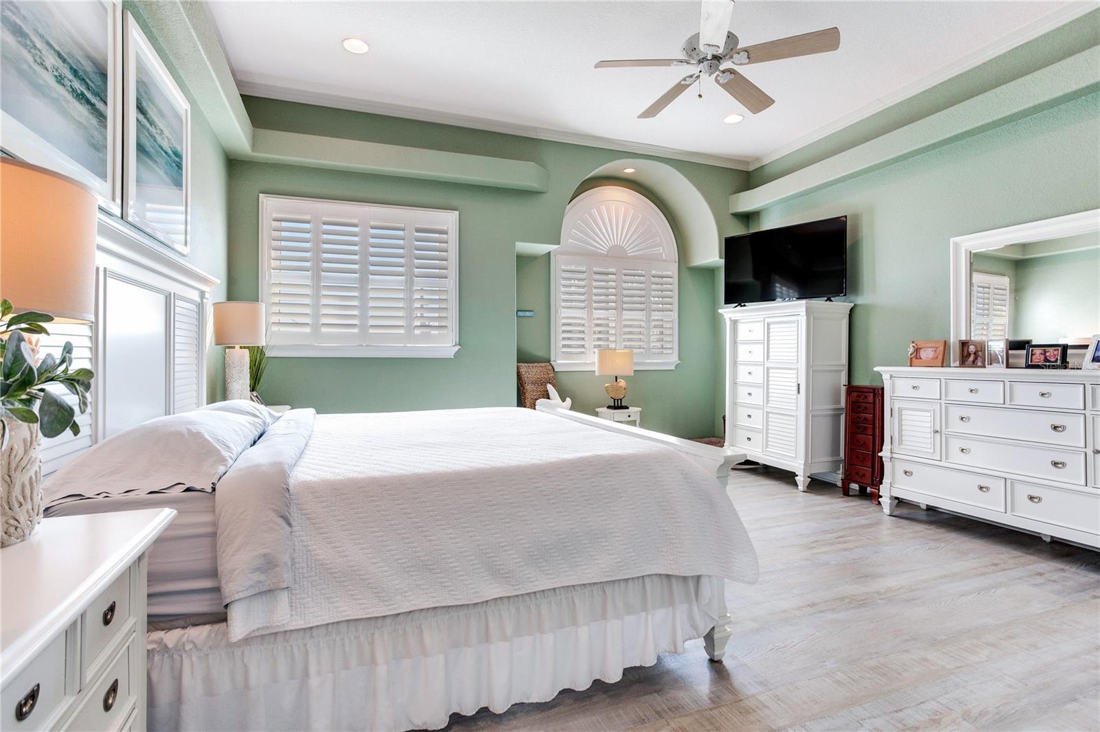 REDINGTON BEACH HOMES 5TH ADD - Residential