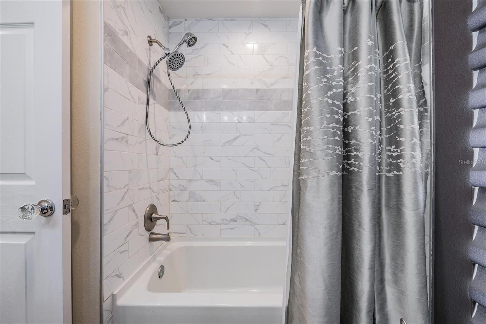 FAIRWAY FOREST - Residential