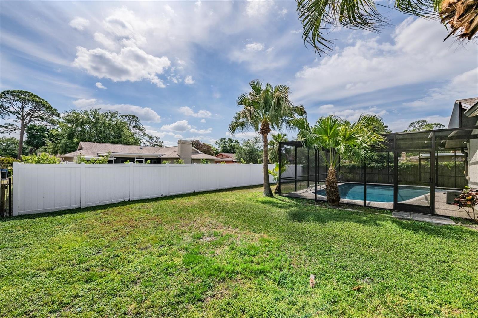 FAIRWAY FOREST - Residential