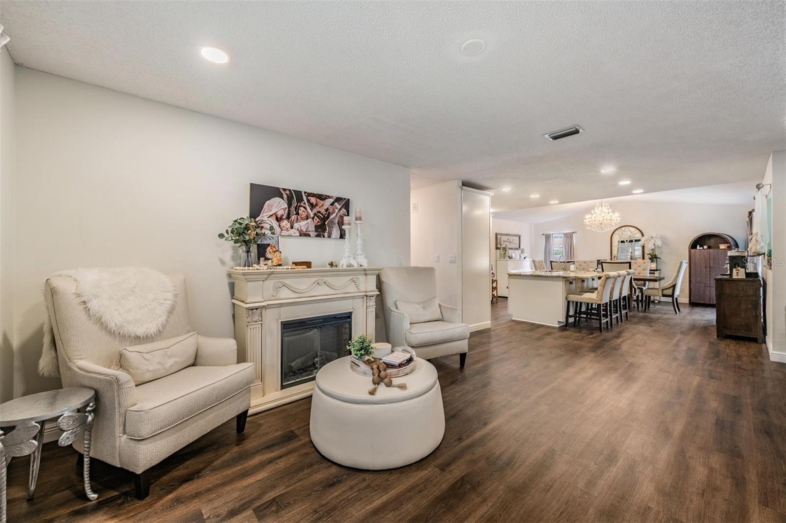 FAIRWAY FOREST - Residential