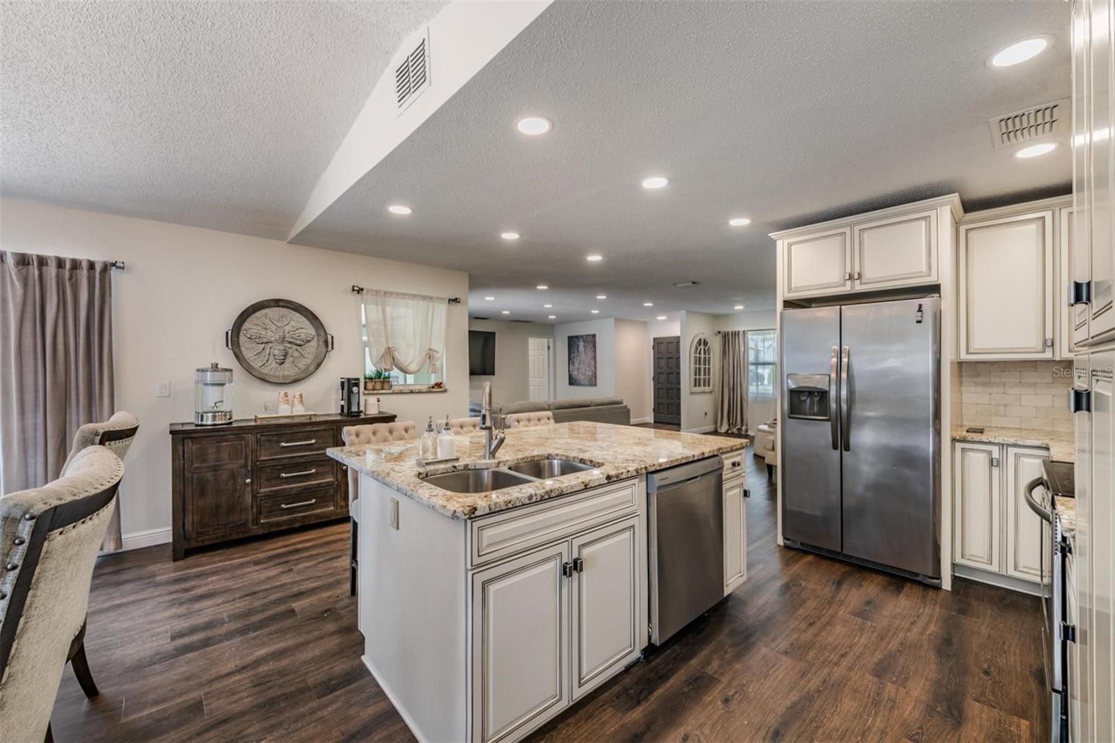 FAIRWAY FOREST - Residential