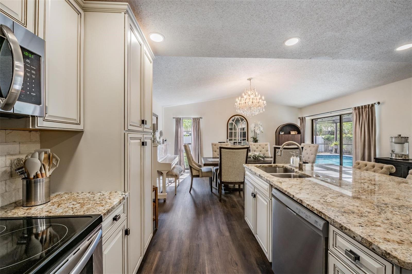 FAIRWAY FOREST - Residential