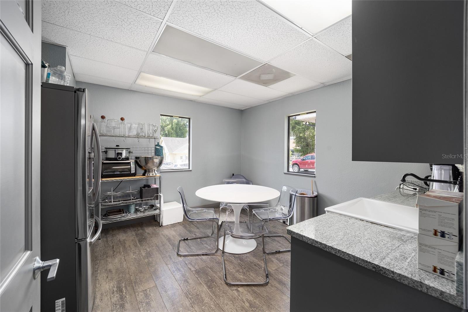 TEALBROOKE PROFESSIONAL PARK - Commercial Sale