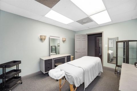 Tiny photo for 2300 SE 17th Street #1100, Ocala, FL 34471 (MLS # OM682308)