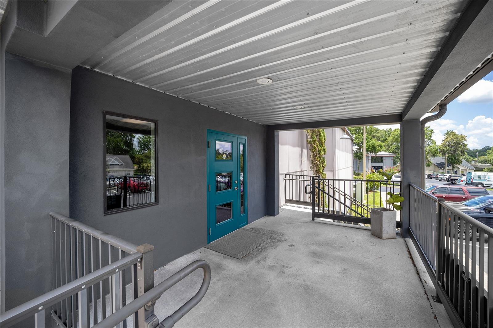 TEALBROOKE PROFESSIONAL PARK - Commercial Sale