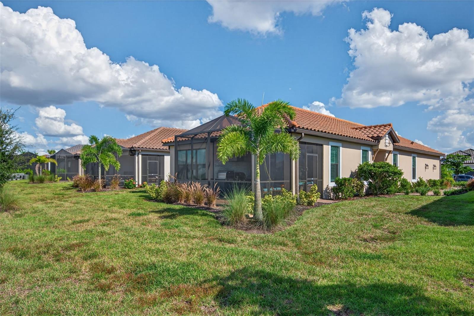 AZARIO ESPLANADE PH IV - Residential