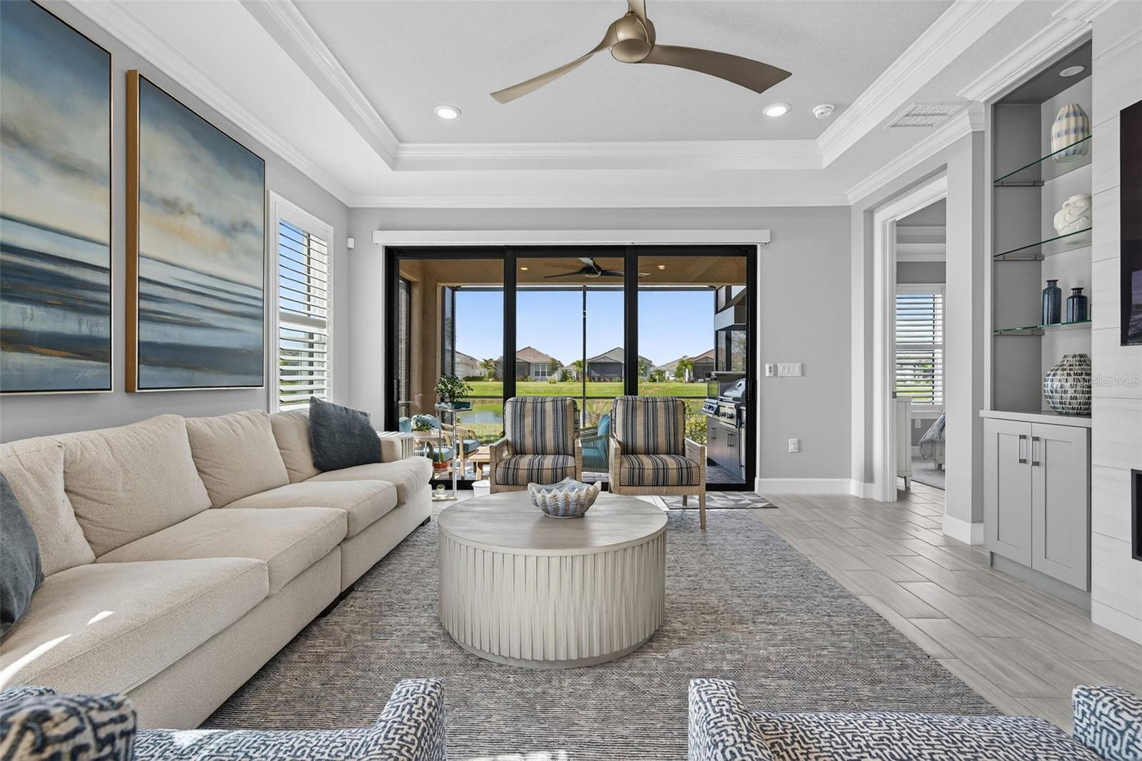 AZARIO ESPLANADE PH IV - Residential