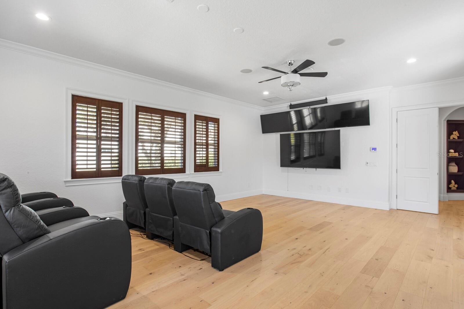 NORTHBRIDGE AT LAKE PRETTY - Residential