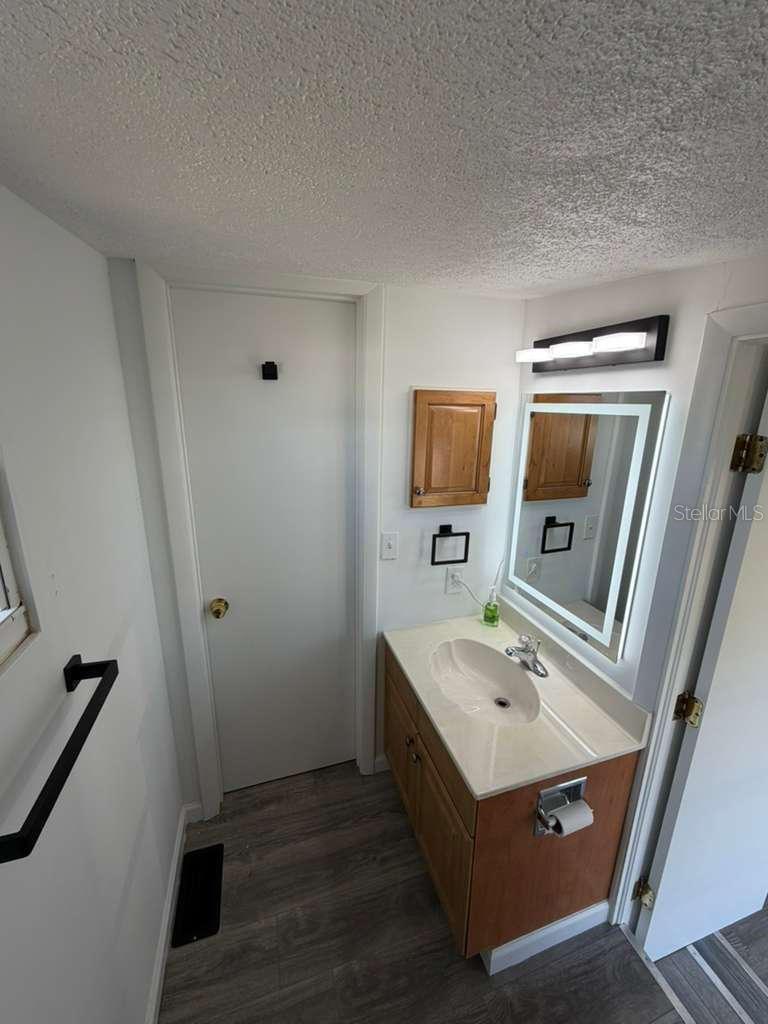 BAHIA VISTA ESTATES - Residential