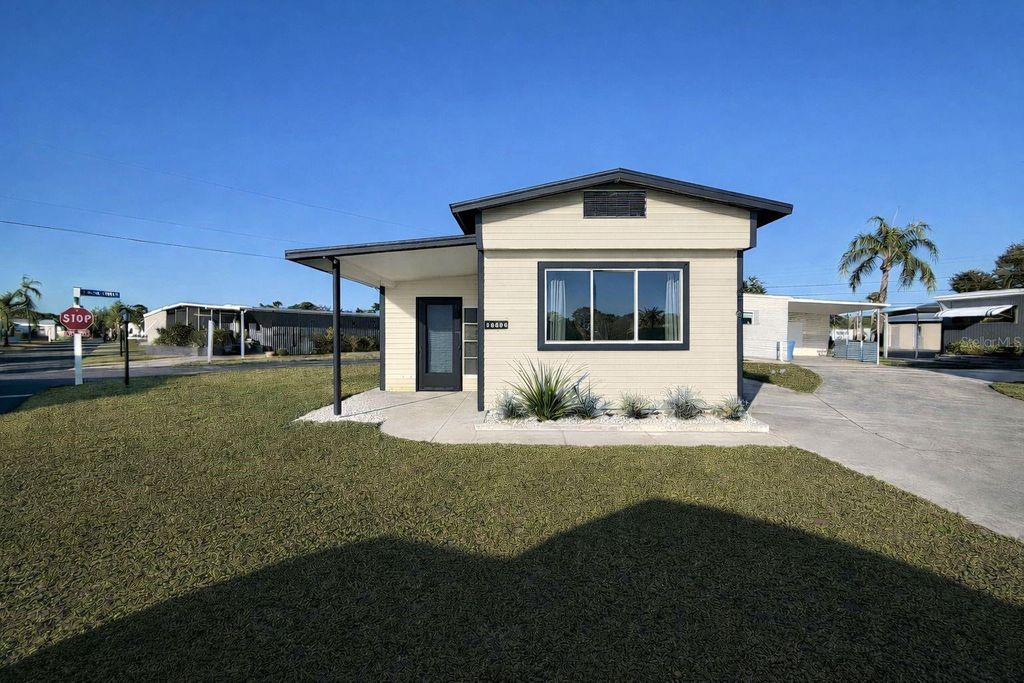 Photo of 3901 Bahia Vista Street, Sarasota, FL 34232 (MLS # TB8497181)