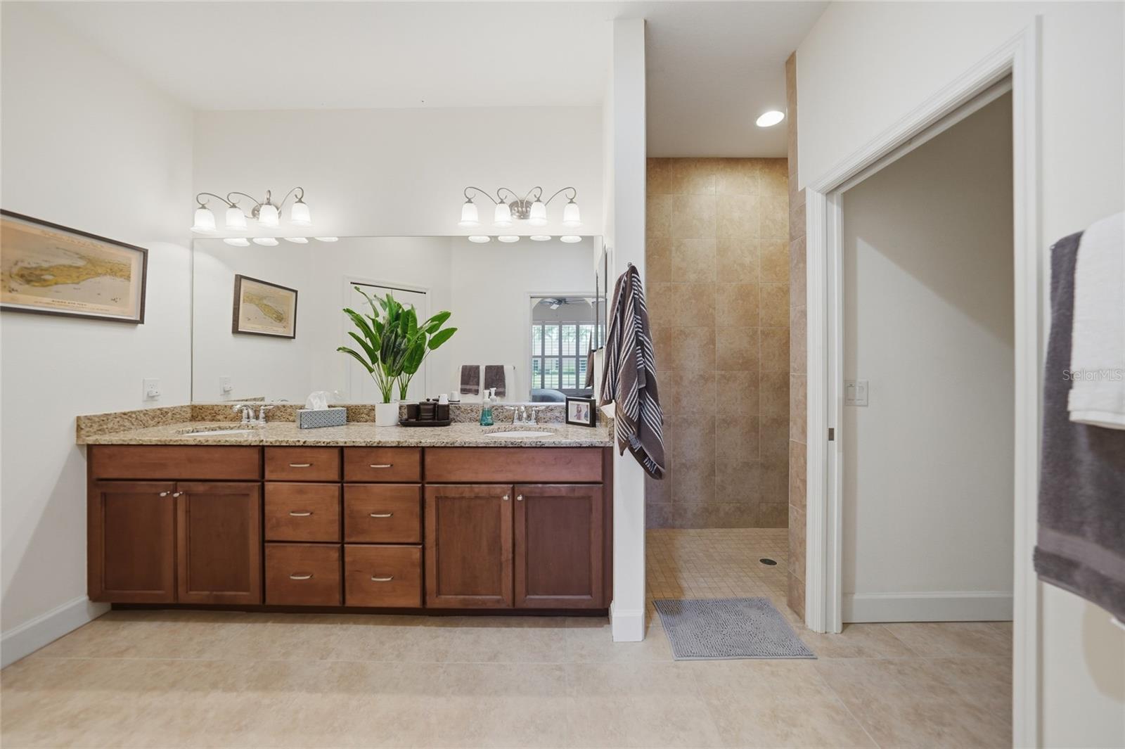 TURNBERRY TRACE - Residential