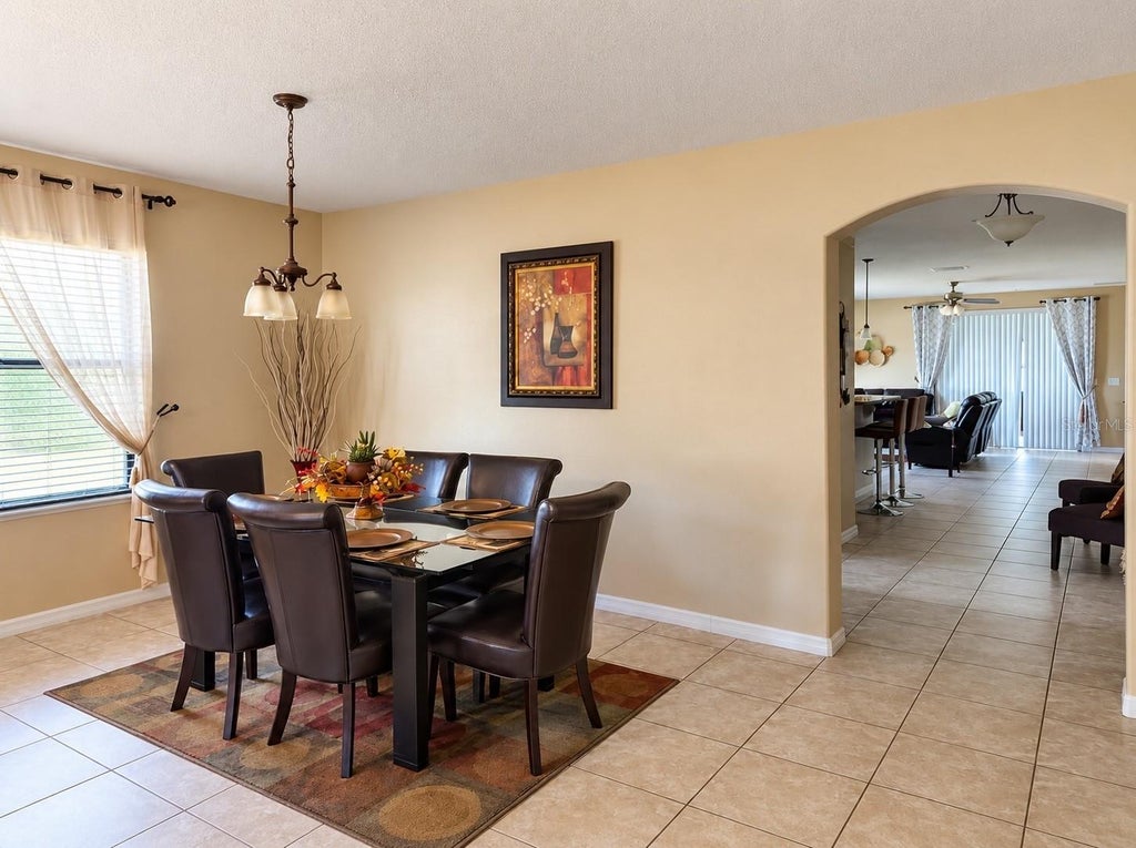 Photo of 2921 Casabella Drive, Kissimmee, FL 34744 (MLS # S5158610)