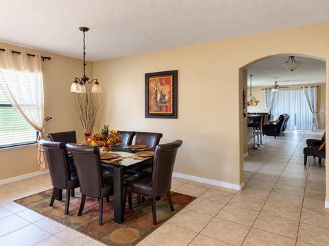 2921 Casabella Drive, Kissimmee, FL 34744