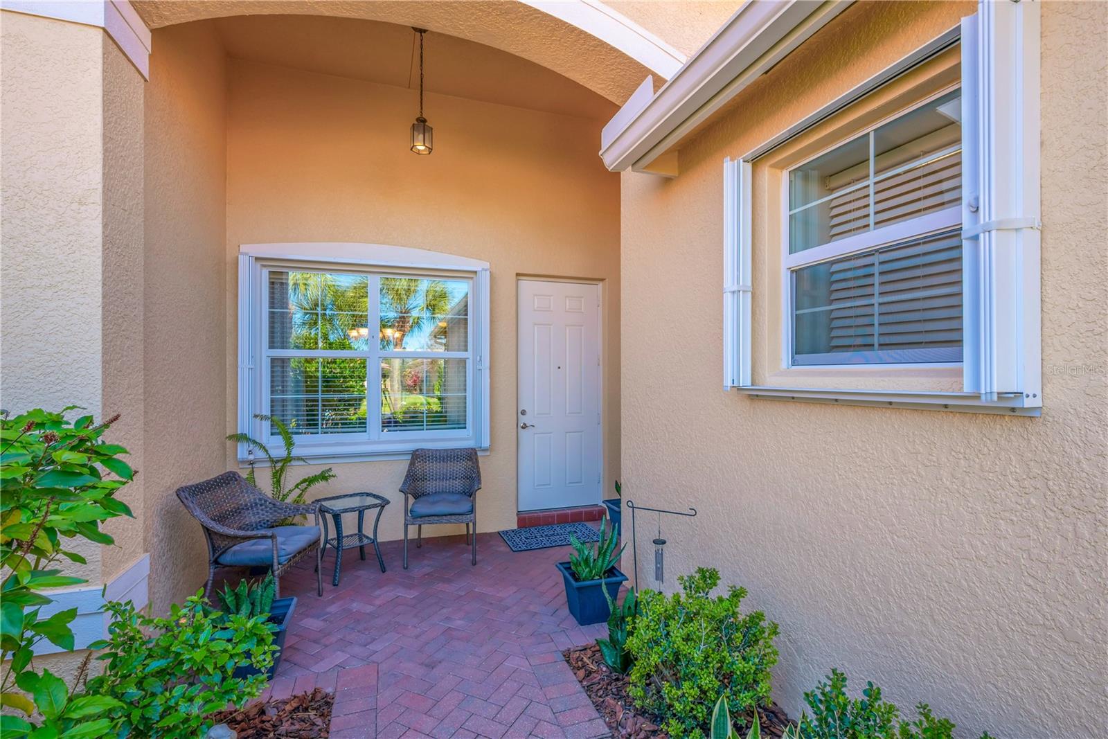 15814 AURORA LAKE CIRCLE