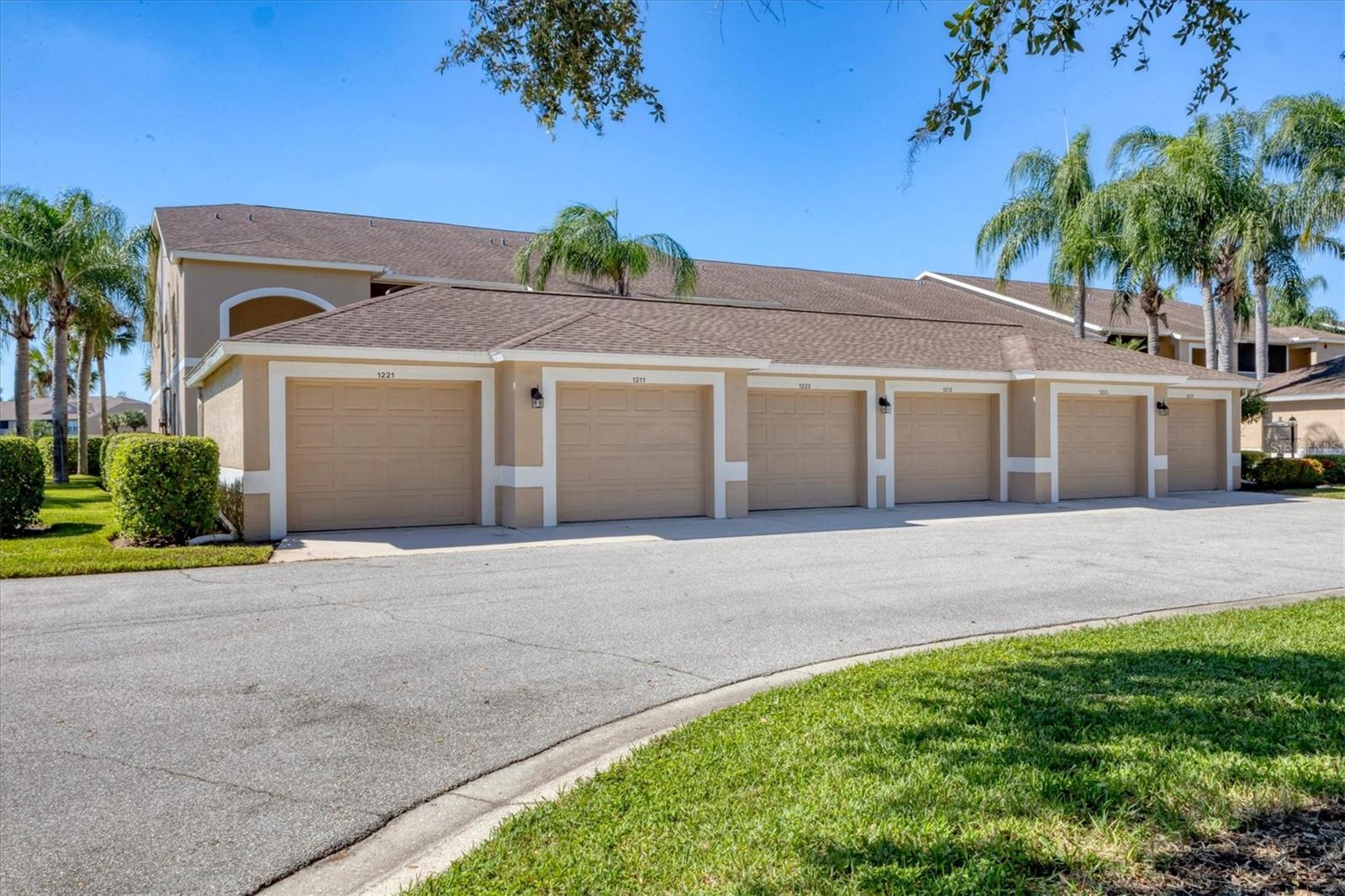 VERANDA 4 AT HERITAGE OAKS - Residential