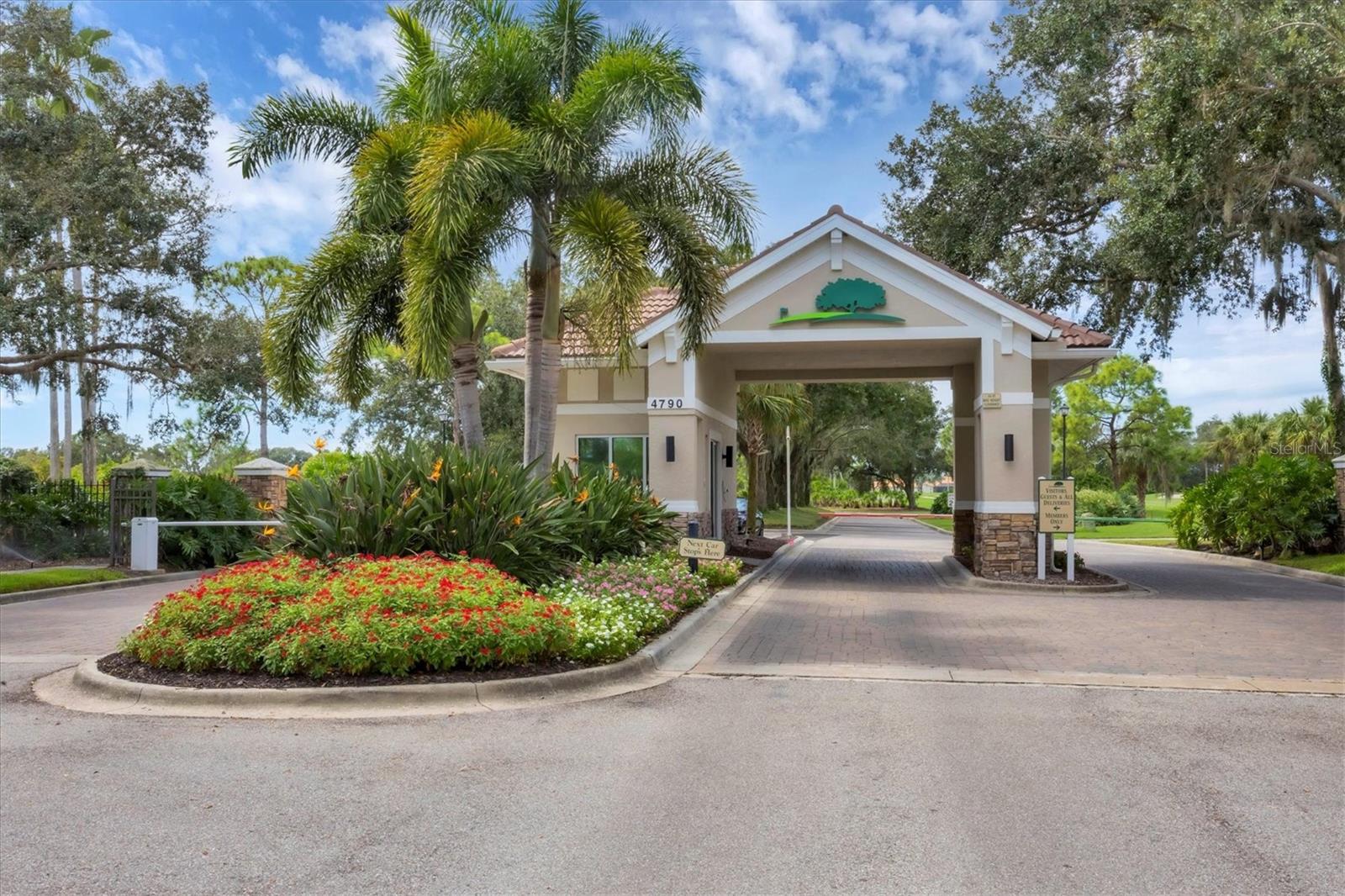 VERANDA 4 AT HERITAGE OAKS - Residential